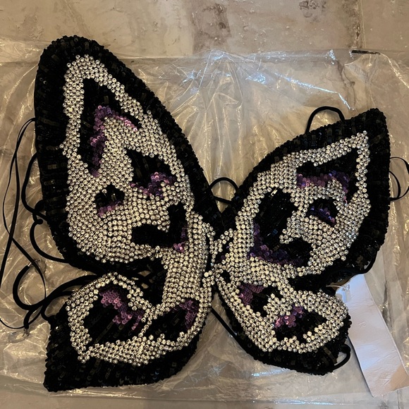 AREA EMBROIDERED CRYSTAL PAILLETTE BUTTERFLY TOP size Medium - Picture 5 of 12